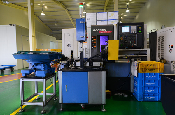 CNC 선반(6인치)